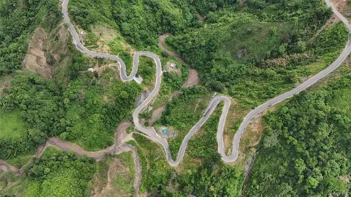 ‘অন্ধকার’ পাহাড়ে এখন পর্যটনের হাতছানি