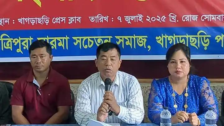 পার্বত্য উপদেষ্টা সুপ্রদীপ চাকমার পদত্যাগ দাবি
