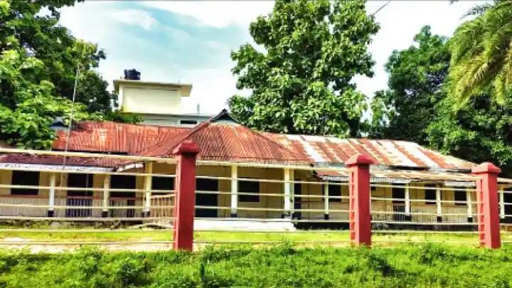 আড়াই লাখ টাকায় রামগড়ে প্রাচীন স্থাপনা বিক্রি!