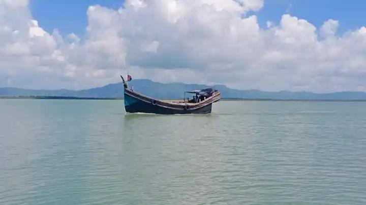 আরাকান আর্মির হাতে এখনো বন্দি দেড়শ জেলে