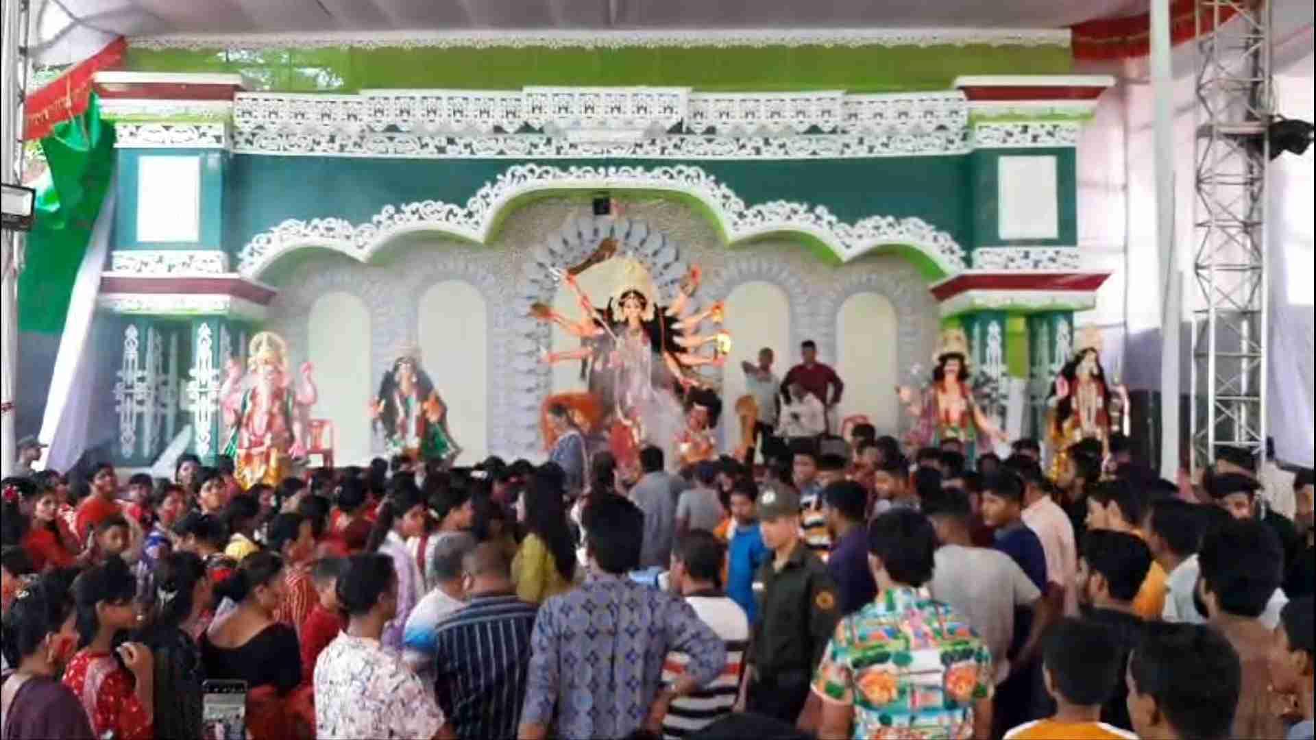 বর্ণাঢ্য আয়োজনে বান্দরবানে বিজয়া দশমী উদ্‌যাপন